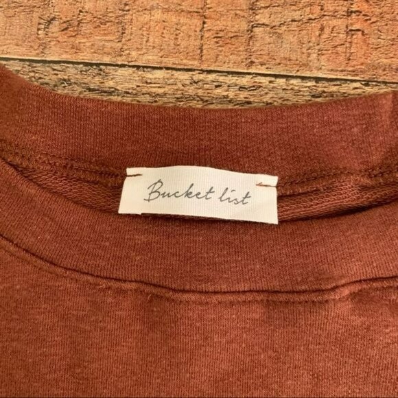 Bucket list women’s Be happy cuffed short sleeve tee in brown - S - Picture 2 of 6